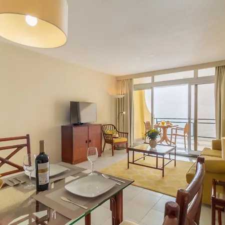 Atlantic Ocean 416 Apartment